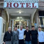 Erkan Petekkaya Instagram - @m.cicek_02 @onur.bardakci02 @mert_bardakci_ Teşşekkür ederim @kahta OTEL BARDAKÇI TAŞ SARAY