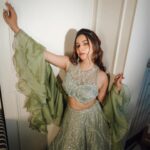Eshanya Maheshwari Instagram – Shot by – @shotbysakar 
Outfit-  @rajgharana.rg 
Jewellery-  @motiwalajewelry 
Styled by – @styledbyhenal &. @sim__rrran 
Makeup & hair by – @krupall_gami 
Location-  @donnadelibombay 

#ghagra #trending #fashion #style #fashionreel #esshanya #photoshoot #esshanya_s_maheshwari #desilook
#esshanya #esshanyamaheshwari #esshanya_s_maheshwari #fashionblogger #styleblogger #lehnga #new