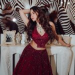 Eshanya Maheshwari Instagram - Laal Ghaghraaaa ❤️❤️❤️ esshanya_s_maheshwari Shot by - @shotbysakar Outfit- @rajgharana.rg Jewellery- @motiwalajewelry Styled by - @styledbyhenal & @sim__rrran Makeup & hair by - @krupall_gami Location- @donnadelibombay #ghagra #trending #fashion #style #fashionreel #esshanya #photoshoot #esshanya. _s_maheshwari #desilook #esshanya #esshanyamaheshwari #esshanya_s_maheshwari