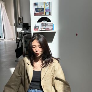 Esom Instagram - 🍃