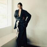 Esom Instagram - 🖤