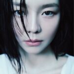 Esom Instagram - Blue