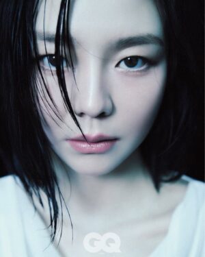 Esom Instagram - Blue