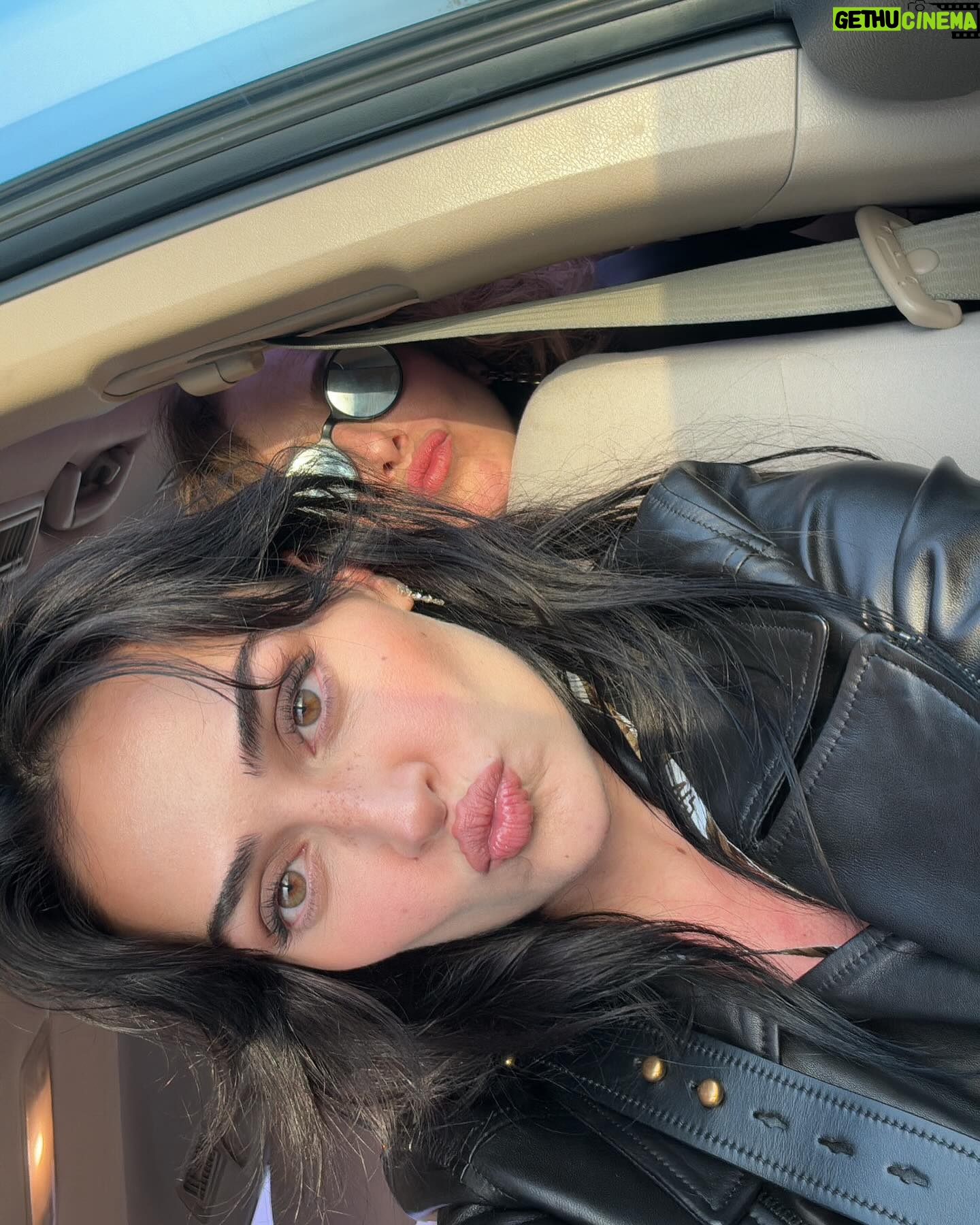 Esra Bilgiç Instagram - @esquireturkiye #OnlyQ #Qatar ♥️