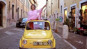 Esra Dermancıoğlu Instagram - Ci vediamo a Milano al giovedi 🍝🤍
Kostüm : @nihanpeker 
Amore:) : @giacomopizzuti
📹 @edoardobellotti 🤍