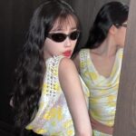 Esther Yu Instagram – #jentlesalon 
🕶️🕶️