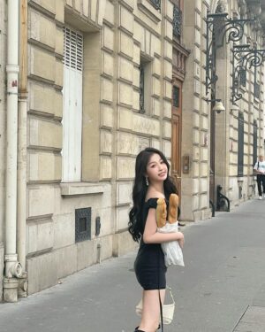 Yu Shuxin Instagram - Happy 7th anniversary 🥂
