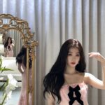 Esther Yu Instagram –