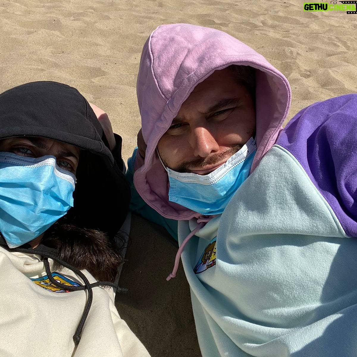Ethan Klein Instagram - Spongebob x @teddyfreshofficial out right freaking now please buy our stuff