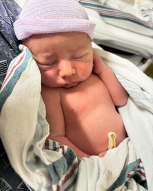 Ethan Klein Instagram - Baby Sunny was born Wednesday at 7:45 pm! Right after the show ended Ethan rushed home because I was going into labor! We left the house at 5:00 and I was holding Sunny by 8:00 😭. Everyone is happy and healthy!!