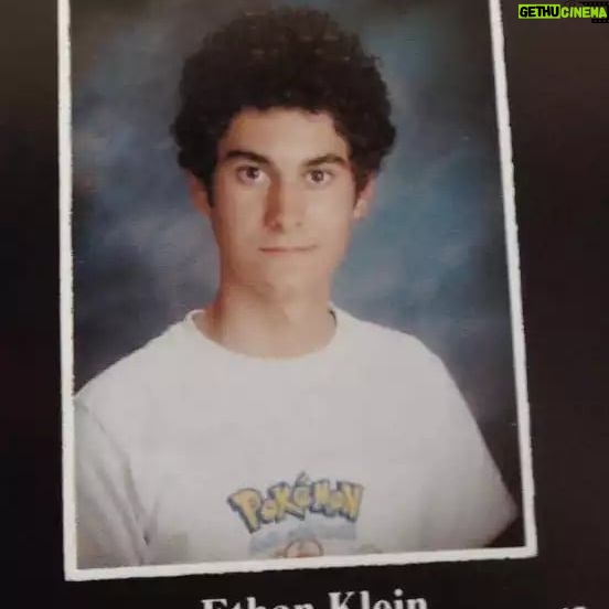Ethan Klein - 225.6K Likes - The @h3_podcast highschool vibe