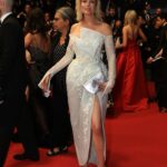 Eugenia Kuzmina Instagram - #davidcronenberg #redcarpet @festivaldecannes style @purplepr @furla @vetastyledme @vetaadrion shoes @camillagabrieli make up hair @misssabrinadubois #lovecinema 🦋🎞️ thank you best team @anne.pourbaix @jamilaouzahir 💜