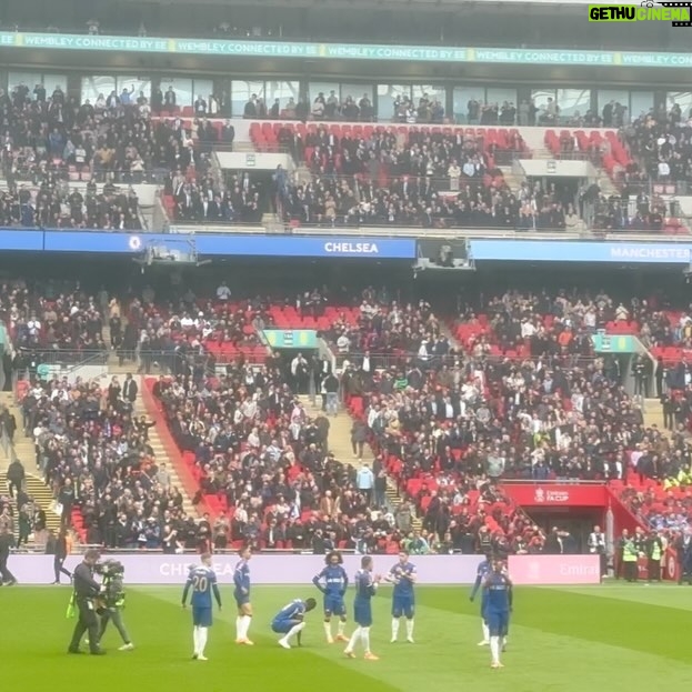 Eugenia Kuzmina Instagram - #timeout #london @emiratesfacup πΈπ semi and finals πΈπ¦ The five Sβs of sports training are: stamina, speed, strength, skill, and spirit; but the greatest of these is spirit ππ«