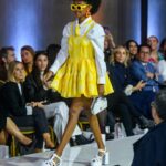 Eugenia Lemos Instagram - ¡El debut de @eugenialemosok como diseñadora! 😍🌈 En Andes Fashion Week Chile edición II tuvimos el placer de ser la pasarela donde se presentó “HEDÓNICA” 🤩 Una colección de 22 piezas, realizadas con la tecnología de sublimación, donde la diseñadora apostó por piezas audaces y nos mostró cuál es el ADN de su marca 🧬