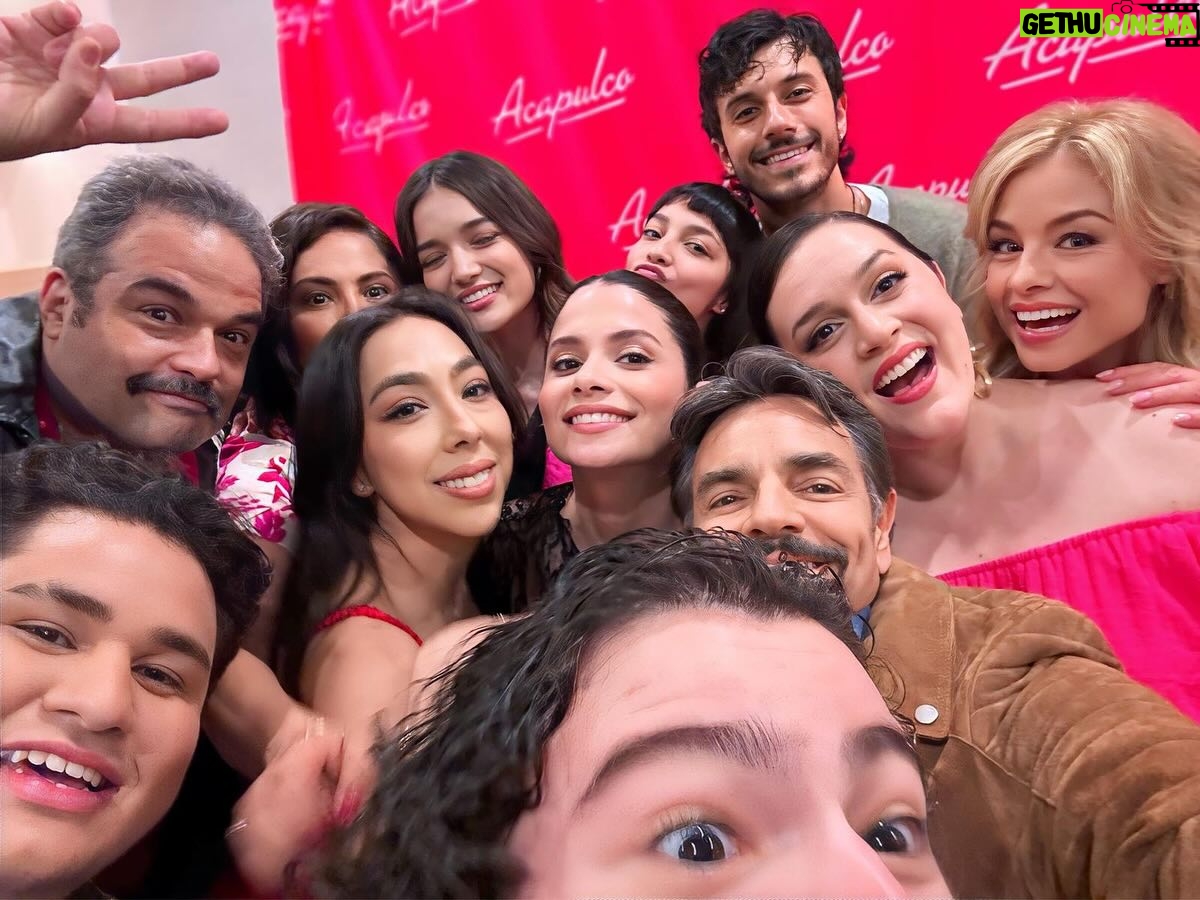 Eugenio Derbez Instagram - #Acapulco season 3 now streaming at @appletv y también ya la pueden ver por @totalplaymx