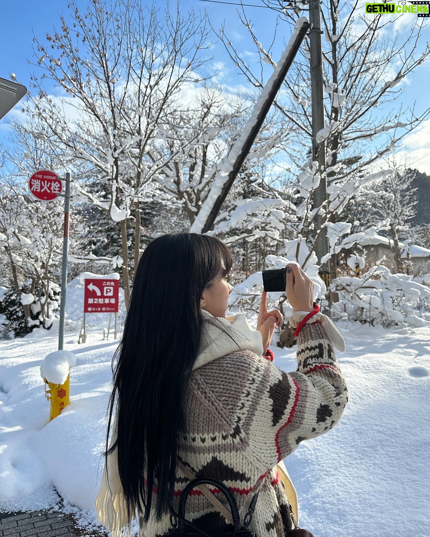 Eunseo - 81.6K Likes - π€π€π€π€π€