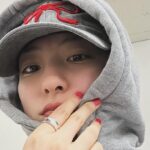 Eunseo Instagram – 쉬는 시간을 좋ㅇㅏ합니다…요🎒👩🏻‍💻💻✍🏻