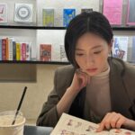 Eunseo Instagram - 앞머리 더...기를까나 자를까나💇🏻‍♀️