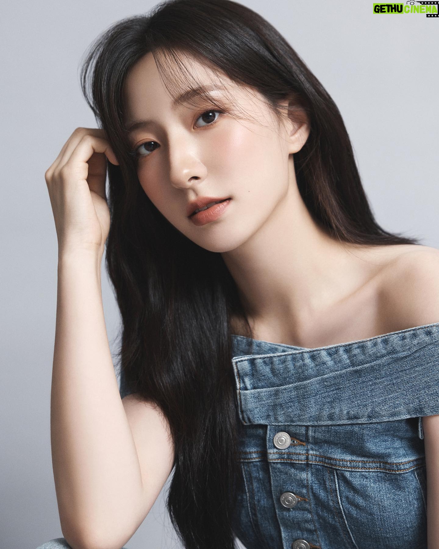 Eunseo - 84.3K Likes - Newπ€