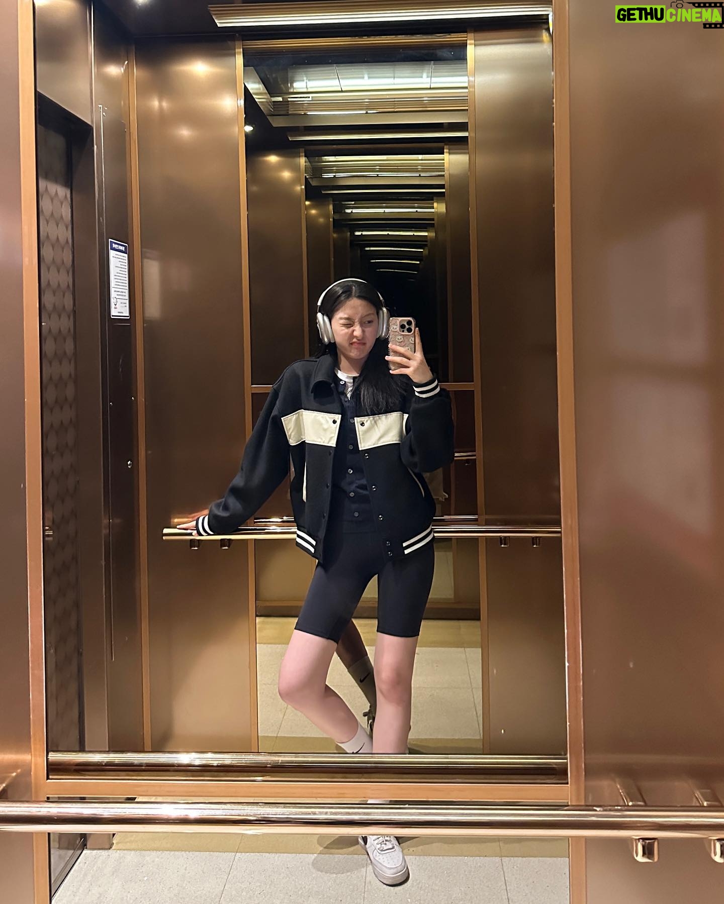 Eunseo - 61.5K Likes - μ£Όμ¬λμ μ λ² μ£Ό 1μ£ΌμΌ μ¬μ§μΌκΈ°.zip
* 1λ
κ° μ¬μλ μ΄λμ μμ¦ μ΄μ¬ν λ€λκ³ μλ€
* μΉμΈλ2κ° λ§λ€μ΄ μ€ μ€μ΄ν μ€νΈμ μ
λ¬Έν..μ€μ΄λ°λν λ―Έμλ΄ππ»ββοΈ
* μ£Όλ³μ§μΈλ€κ³Ό μ’μ λ μ’μ μκ°λ€ 보λ΄κΈ° ( Feat. ν 리..πΆ)
* 1κ΅μ μμΉ¨μμ
μ μ§κ°ν΄μ μ¬μ λ‘κ²(?) μ°°μΉ΅..πΈ
* μ΄λ¦°μ΄ μ΄λ²μ΄λ μ ν볡νκ² πΆοΈ