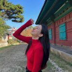 Eunseo Instagram - 가을낭만 있는 우주공강🍁🐿️
