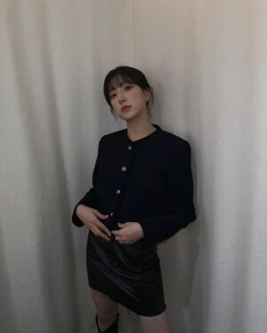 Eunseo Instagram - 저 부르신분?🙋🏻‍♀️