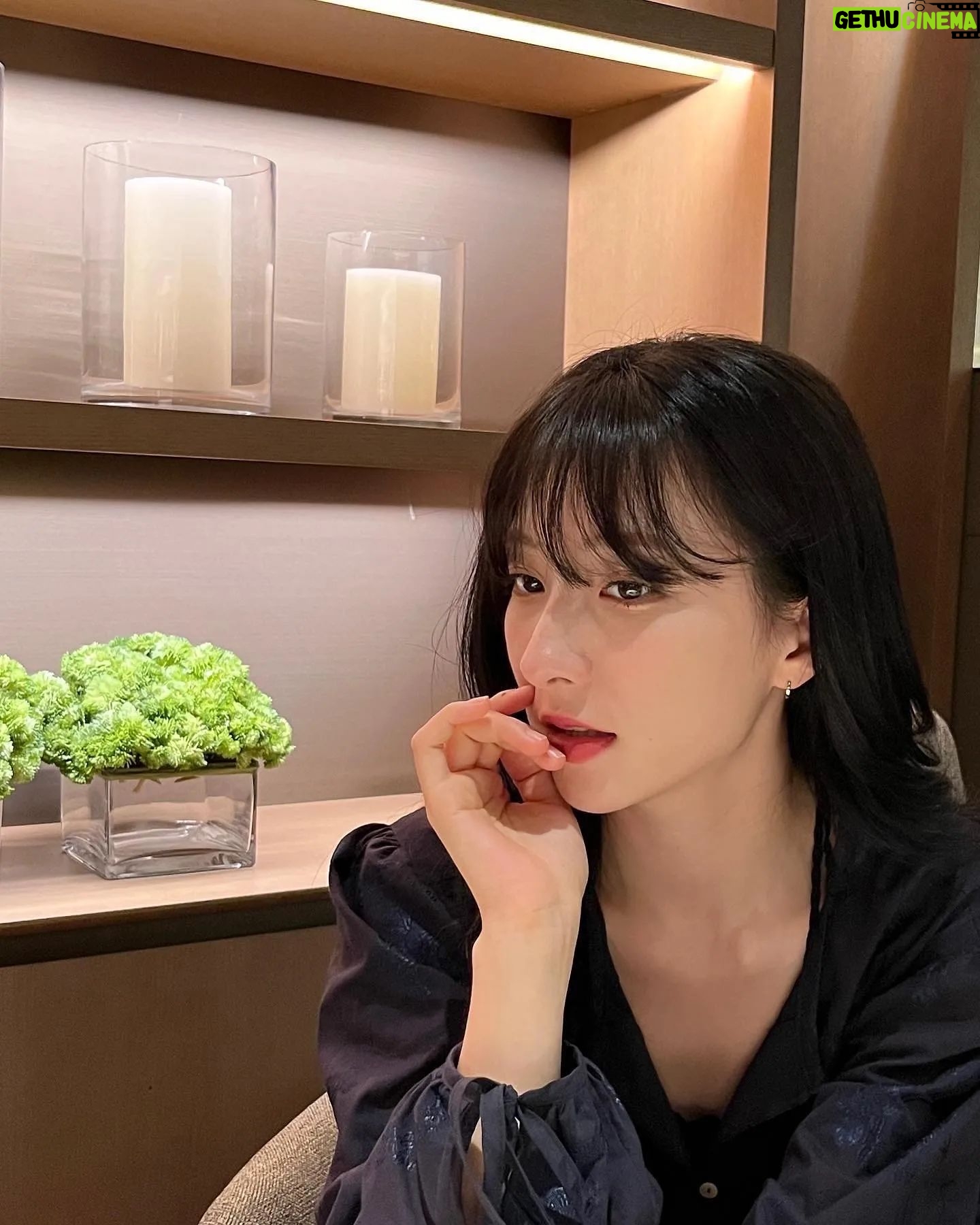 Eunseo - 103.2K Likes - I'm on my way to see Thai UJUNG πΉππ