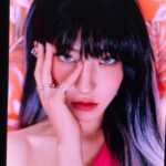 Eunseo Instagram - 열심히 달려 온 올해 무엇보다 우정들과 함께 이뤄낸 것들이 많았어서 잊지못할 2022❣️25살의 주여니를 나보다 더 사랑해줘서 고맙고 내년에 아름다울 주여니도 잘 부탁드려요 우정이들🧚🏻‍♀️