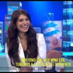Eva De Dominici Instagram - Un resumen de la entrevista que me hizo @jeymammon para #LosMammones Me divertí, me emocioné y canté… algo más ? 💙 @bettinafrumboli @juanmacativa @maruvenancio @shibinda