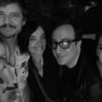 Eva De Dominici Instagram – Anoche fue oficialmente el fin de rodaje de The Uninvited en L.A. Parece que esta genia @nadiasomerset tiene una película en el horno… Felicidades a todos especialmente a vos querida Nadia. ✨❤️❤️🎬

Last night was a wrap for The Uninvited. Looks like this brave female director @nadiasomerset has a movie in the oven… Congrats to everyone specially to you dear Nadia. ✨❤️❤️🎬 

@nadiasomerset 
@elizabethreaser 
@pascalispunk 
@fredriksewell 
@waltongogginsbonafide 
@rosiefellner 
@despresnaomi