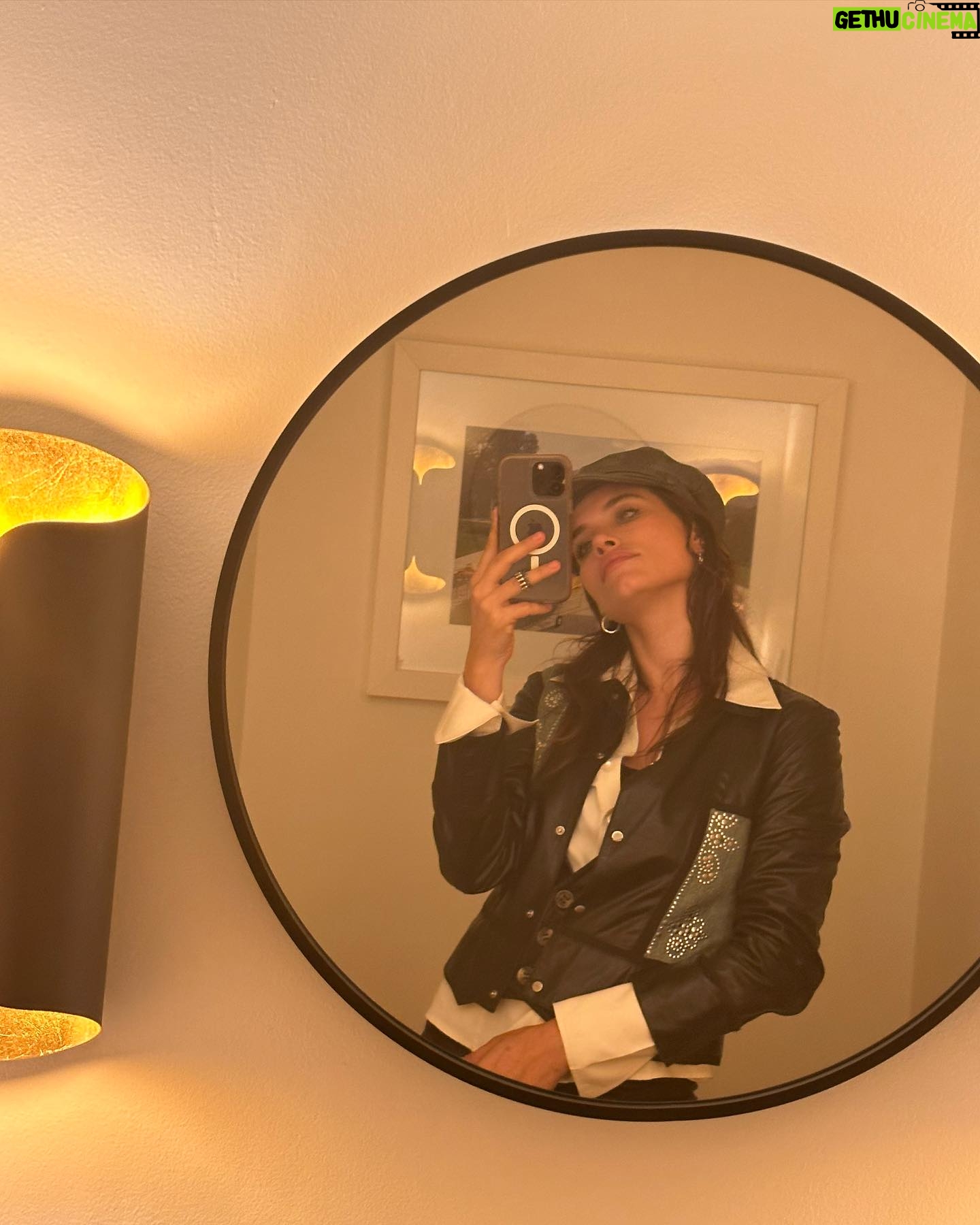 Eva De Dominici Instagram - man, if I've ever felt that pure, bone-deep joy or shed tears like a hungry baby missing his mom, this year's been one wild rollercoaster of magic and sourness. but i'm all in for that magic, living for it, and protecting it with all my heart and unwavering commitment. ❤️