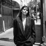 Eva De Dominici Instagram - Hace unos días cuando terminamos de trabajar, me desarmé. Y Bernardo me pidió retratarme por las calles de Los Ángeles, así, con la guardia baja.
