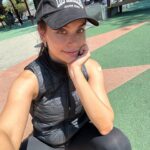 Eva De Dominici Instagram – i like to believe that one always walks to where they are already waiting for them 🌝
me gusta creer que uno siempre camina hacia donde ya lo están esperando 🌚
