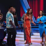 Eva González Instagram - Hoy es una noche muy especial para todos los que hacemos @lavozantena3 último programa antes de los directos. El asalto final!!! Vamos a vivir muchos momentos emocionantes, de tensión, de risas y por supuesto de buena música. Os espero a todos a las 22.00 en @antena3com @grupoboomerang Vestido de @jcpajares joyitas de @dimeqmquieres zapatos de @lodishoes Estilismo de @inma_fdstylist @nikolrobles Muah @soniamarina8 @nadador Fotos @robertosastrephoto