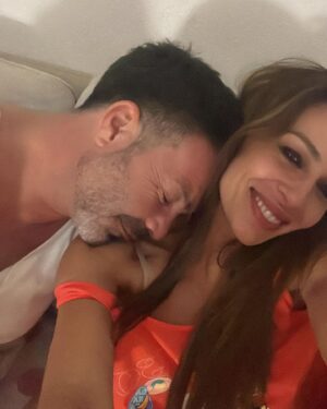 Eva González Instagram - Que sería de nosotros sin nosotros hermano? Toda una vida juntos. Y lo que quede de la mía, quiero vivirla a tu lado. 
Te quiero siempre. Feliz cumpleaños 🤍 @gerferji