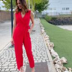 Eva González Instagram - Mi look de hoy para @pasapalabra. Todo al rojo ♥️ @lavozantena3 @mekkdes