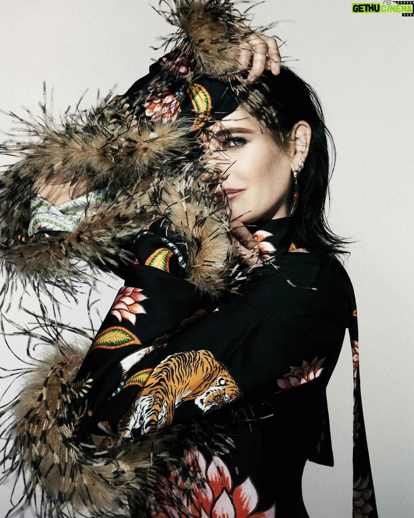 Eva Green Instagram - Thank you @lofficielliechtenstein and @gracemaier for letting me and Mister Winston play dress up with @rachell_photo . I think Winston’s ready for a full-time modelling career 🤩 Stylist : @annalenasophie_g Hair : @perrinerougemonthair Makeup : @harold_james