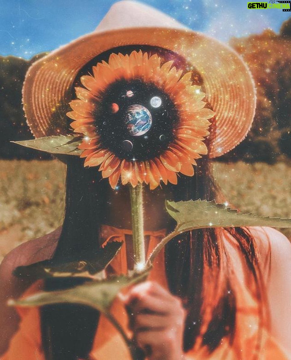 Eva Green Instagram - “If you want to go fast, walk alone . If you want to go far, go together .” ( African Proverb ) @farmersfootprint is calling on support to continue their dedicated efforts to participate in the evolution and regeneration of the food system . By donating , you will be supporting regenerative farmers, healthy food , and the growing food and agricultural movement . All donations will be matched 3x before the end of #EarthDay today 🌱🌏 Art by @psguy2026