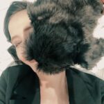 Eva Green Instagram – Yesterday with Sir Winston @lestroismousquetaireslesfilms 

Stylist: @mistersamuelf
Hair: @alainpichonhair
Make-Up: @harold_james