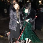 Eva Green Instagram - La soirée d’hier était magique. Merci à tous ceux qui sont venus la célébrer avec nous. Et un grand merci à toute l’incroyable équipe de @lestroismousquetaireslesfilms je n’oublierai jamais les moments qu’on a partagés 💫 #Milady @pathefilms
