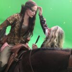 Eva Green Instagram - Rendez-vous dès aujourd’hui au cinéma pour découvrir le premier volet de #LesTroisMousquetairesLesFilms #DArtagnan . Ce fut une expérience géniale et mémorable. Merci à toutes les équipes, et évidemment à vous tous qui vous apprêtez à vivre l’aventure avec nous ⚔️💋❤️‍🔥⚜️