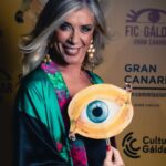 Eva Isanta Instagram – Lo del @ficgaldar es algo a perpetuar y hacer crecer.
Las calles del pueblo se convierten en un plató gigante, el cine más internacional puede disfrutarse, hay acceso a cursos y charlas con profesionales del sector…  florecen semillas para nuevos cineastas y creadores.
Gracias @rutharmasj por hacerlo posible y al #ayuntamientodegaldar por darle vida.
Un honor conoceros en esta undécima edición. ¡Por muchas más!

Gracias por ponerme luz 
@vidaymilagrosofficial 
@tintaybariloche @galleryroomc @scandal54 @jabierbilbaojoyas 
@sirococb 
@borjavera by @borial_management