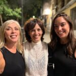 Eva Isanta Instagram – #SinFiltros de @palomabravo 
la novela que en este momento vital mejor me,  nos cuenta.

Ayer fue un momento más que bonito.
Gracias #palomabravo y @martagarciaaller por permitirme ser la tercera en “concordia “
(1. femenino .  Conformidad, unión)

Gracias familia y amigos por acompañarnos desde tan cerquita. Siempre es grato vuestro amor y compañía. Gracias. 

#presentación #novela  #circulodebellasartes  @contraluz_editorial @agenciadospassos
