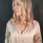Eva Isanta Instagram – Ayer vino la talentosa @evaisanta a @mireiahaircorner.

Ella buscaba salud, vida y estilo para su cabello. Mirad el resultado, ¡está preciosa! 
Agradecida por la confianza, Eva. 💜
¡Disfruta al máximo de tu pelazo!

10% de descuento si venís de parte de Eva. Hasta el 15 de Febrero. Os espero!

Reserva tu cita 645738911 🪞