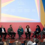 Eva Isanta Instagram - Una gran noticia #laciudaddelaluz se reactiva. Los estudios de cine de los Alicante vuelven a convertirse en un lugar indispensable para nuestra industria audiovisual. De todo ello hablamos hace unos días con grandes profesionales del sector. Gracias @grupoidex y @rubenfr87 por contar conmigo para conducir este ilusionante acto. Gracias @fermincresporodriguez @kiko_martinez_ @fabiabventura #fernandovictooriadelecea #cristinamorales y #juanmanuelguimerans por acompañarnos . @finallypress @olayavascomakeup @borial_management ❤️ #ciudaddelaluz #estudios #platós #alicante #comunidadvalenciana