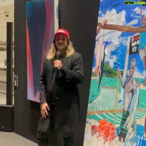 Eva Isanta Instagram - Ayer disfruté tanto… #nogeneration Una exposición de artistas contemporáneos que me metieron de la mano en su habitación propia. ¡Gracias por vuestra amabilidad! Artistas hermanados, cómo no, por mi querido y admirado @garcinuno_ que llena de energía lo que toca. Y promovida por otro ser maravilla @ivanburgos para @porsche_iberica . Si te gustan el Arte y el mundo del diseño y el motor, no te la pierdas. Pinturas de @garcinuno_ @juanmanuelfernandezpinedo @davidbomati @carlostardez @eloymorales73 @haro.58 @nacho_martinsilva @maillostudio #NoGeneration #exposición #artecontemporáneo #artistas #coches