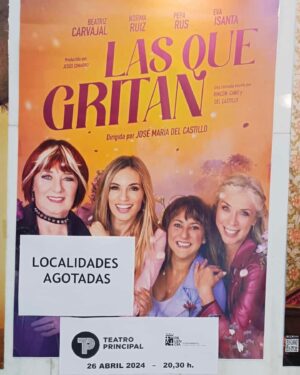 Eva Isanta Instagram - El estreno de #lasquegritan fue el viernes 26 en el @teatroprincipalpalencia 
Aún impregnada de un batiburrillo de emociones: esfuerzo, trabajo, nervios, compañerismo, aplausos … una maravillosa eclosión que aún estoy digiriendo.
Gracias Palencia y amigos/as por la fervorosa acogida.
Me habéis hecho muy feliz. 
Gracias familia teatrera.
Esto no ha hecho más que empezar.

Os quiero #beatrizcarvajal @normaruizita @pepa_rus 
Texto: @rincon_cano y @josemariadelcastillo 
Dirección: @josemariadelcastillo 
Producción: @pentacionespectaculos @coribante 
Distribución: @pentacionespectaculos 
Escenografía: @monicaborromeo_ 
Iluminación: @pilar

#lasquegritan #estreno #teatropalencia 

La labradorita es cosa de @cabo.hannah 🤍