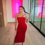 Eva Longoria Instagram – Never say no to a red dress♥️

@hairinel 
@beautybyelan 
@stylememaeve