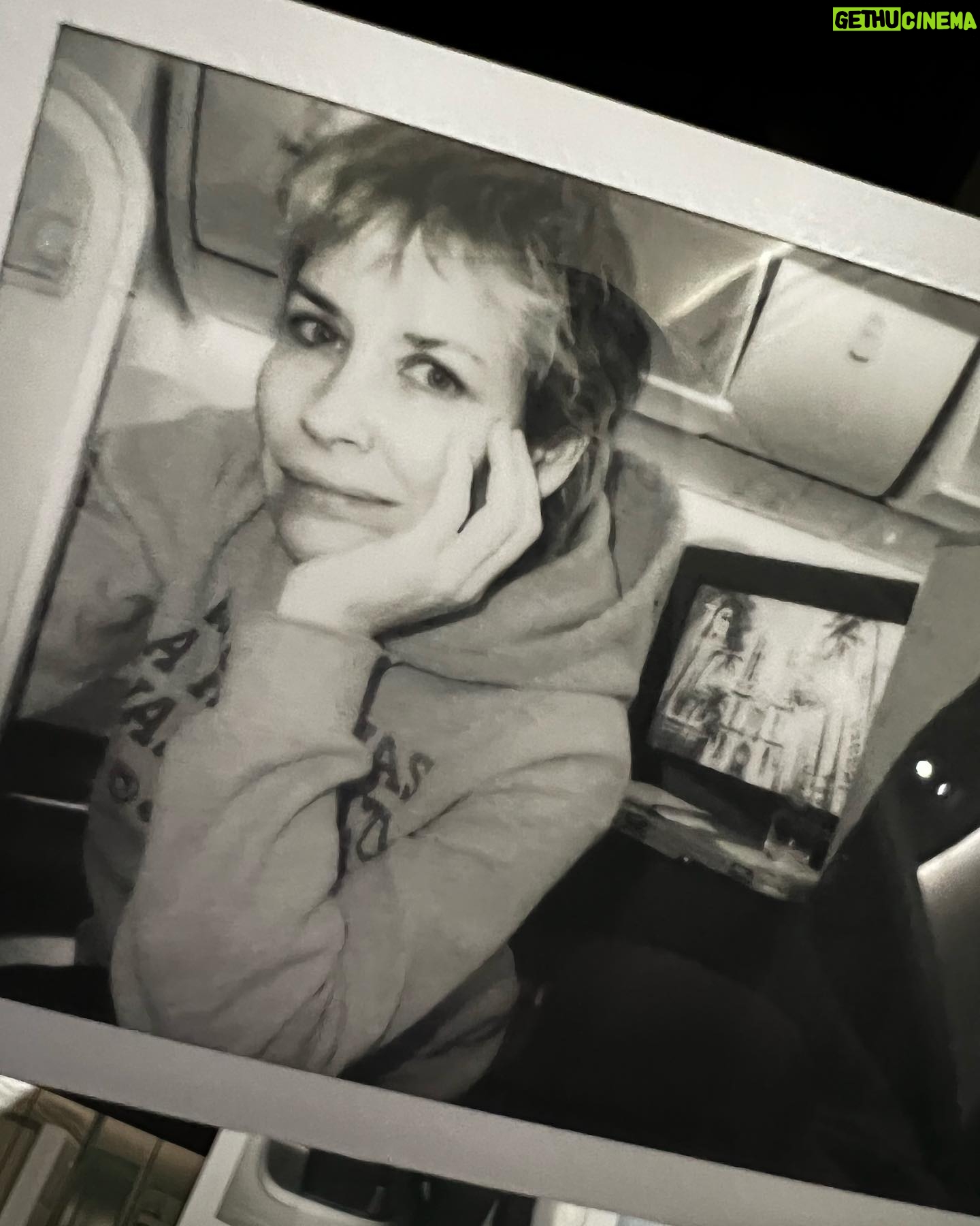 Evangeline Lilly Instagram - (Flying Part 1) I just traveled 18,566 miles in two weeks and didn’t watch a single movie. I rarely watch a film on a plane. In that aluminum bubble jetting through time and space, I feel a decadence I want to relish. Whether I’m sitting in coach or up in first class, there are certain experiences I get on board hoping to have the luxury to cherish. I want to read, calmly, leisurely, not in the hurried pressed way I usually do at home with the kids, and work, and life. I want to really chew on the words, roll them around in my minds eye and let them absorb into me, like coke on the gums. I want to engage with strangers. Even if it is as small and simple as a warm “hello” with the person I am sitting next to, eyes-twinkling at each other, smiles tender and relaxed, and then not another word all flight, it’s still special - a moment shared. I want to listen to music, with my eyes closed and nothing else to take my attention. Really listen, to every chord, every note, every instrument a whole album through. That’s right, albums. I love the art and journey expertly constructed for a good album. I want to write. I want my thoughts to pour out like rain rushing down a gutter’s sides, I want to splash onto the sidewalk within, a torrent of thought, feeling and creative conception. I want to drench and darken the soil of my soul until, suddenly, I’m standing in a garden, nourished and happy. And, every once in a while, I like to have something meaningful happen with another human being…usually a stranger. But that takes time, and attention, and taking my nose out of my books, and screens, taking my earphones out and looking around. (Con’t in next post: Flying Part 2) #flight #flightattendant #planes #askesis #intention #meaning #humanity