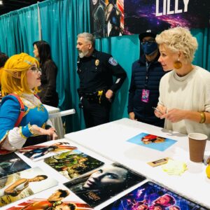 Evangeline Lilly Instagram - Thank you @galaxyconrichmond for a beautiful weekend with the fans!  @rodrigo_bastos_didier and I got SO much joy from sharing our book series (@thesquickerwonkers) with you and are so excited for how many new #SquickerFans were born! 

For those of you who got the first three books this weekend and want to know when the next book is released, sign up to our #SquickerClub on our website (link in bio). I will personally send you emails alerting you when new books, book signings and SquickerAppearances are on the horizon, not to mention sending you special promotions and sales on new books and merchandise. 

Thank you, again, Richmond!  Thank you to all the fans who were so kind and passionate.  You made our weekend very special. 

All my SquickerLove 💜